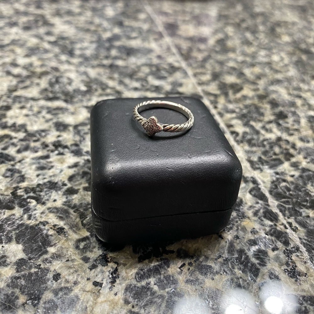 David Yurman Quatrefoil ring with diamonds